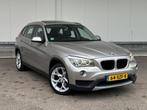 BMW X1 sDrive20i Automaat|Panoramadak|Leder|Xenon|Trekhaak|N, Euro 5, Achterwielaandrijving, 4 cilinders, SUV of Terreinwagen