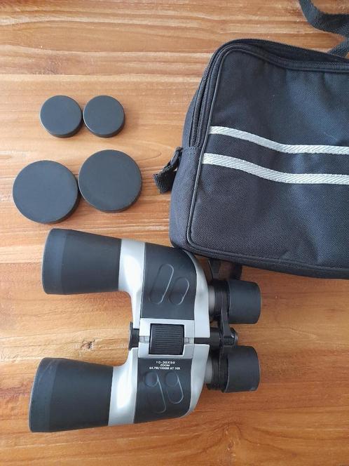 verrekijker 10 - 30 x 50, Audio, Tv en Foto, Optische apparatuur | Verrekijkers, Zo goed als nieuw, Porro (met knik), Met hoes of tas