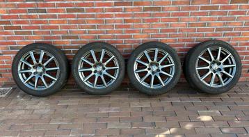 Mooie set velgen met vrijwel nieuwe winterbanden 215-50-R17 beschikbaar voor biedingen