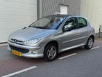 Peugeot 206 1.4 5D 2007 Grijs, Voorwielaandrijving, 4 cilinders, Origineel Nederlands, Particulier