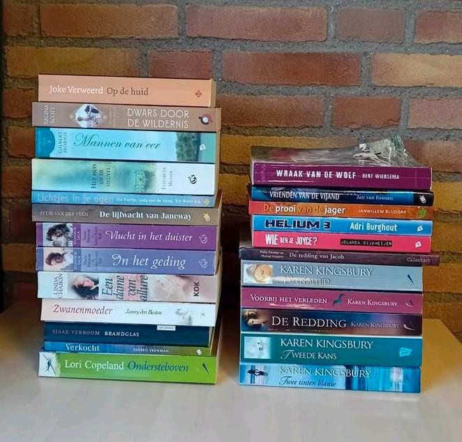 Christelijke romans • € 2,50 p/st., Boeken, Romans, Gelezen, Nederland, Ophalen of Verzenden