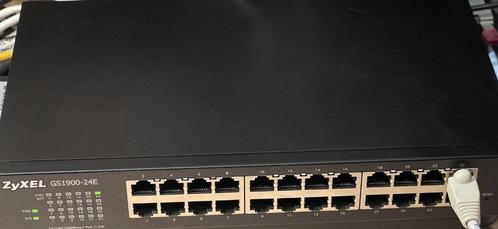Zyxel GS1900-24E – 24-poorts Gigabit Smart Managed Switch, Computers en Software, Netwerk switches, Gebruikt, Ophalen