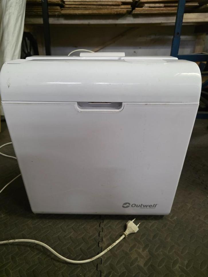 Outwell koelkast / cool box op stroom, Caravans en Kamperen, Koelboxen, Nieuw, Koelbox, Elektrisch, Ophalen of Verzenden