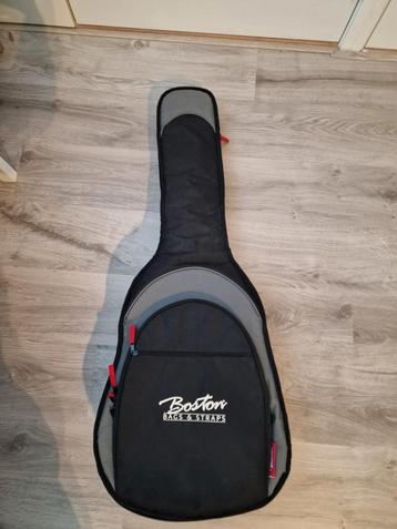 Gitaartas beschikbaar voor biedingen