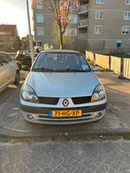 Renault Clio 1.4 16V RT 3DR 2001 Grijs -- Airco - Trekhaak, Auto's, Renault, Voorwielaandrijving, 15 km/l, 1200 kg, Handgeschakeld