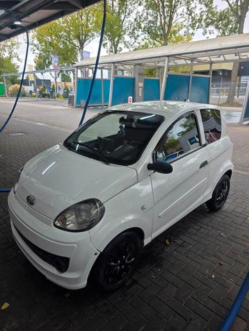 Brommobiel Microcar mgo 2 beschikbaar voor biedingen