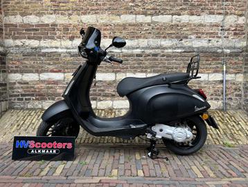 Vespa Sprint Notte | 2018 | 18.535KM beschikbaar voor biedingen