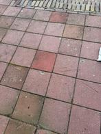 Gratis!! Tegels (beton) roodkleurig (30x30), Tuin en Terras, Ophalen, Gebruikt, 10 m² of meer, Beton