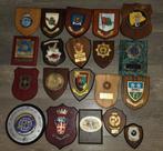 Politie Schildjes Diverse Landen - Per Stuk, Ophalen of Verzenden, Nederland, Embleem of Badge