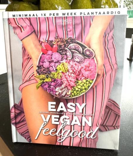 Easy Vegan Feelgood hardcover nieuw kookboek CHCS, Boeken, Kookboeken, Nieuw, Overige gebieden, Ophalen of Verzenden