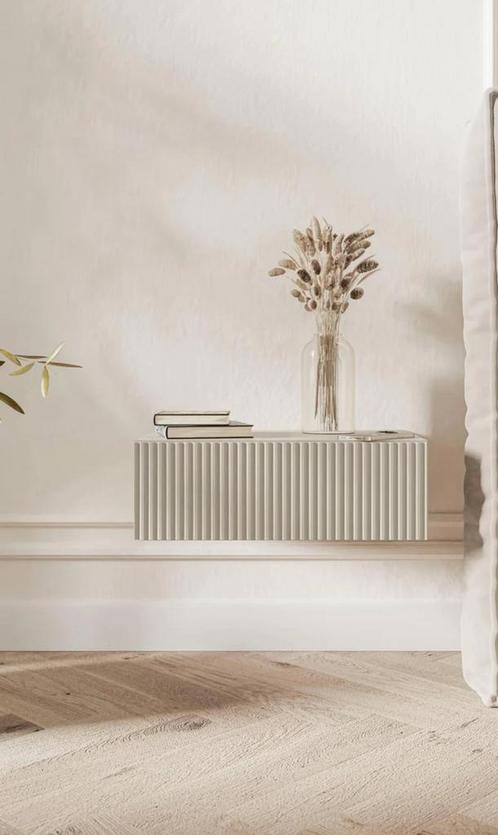Nachtkastje Vepser greige - nieuw in de doos, Huis en Inrichting, Slaapkamer | Nachtkastjes, Nieuw, Minder dan 55 cm, Minder dan 45 cm