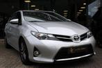 Toyota Auris 1.3 Aspiration BJ.2015 Navi & 114.441Km!, Auto's, Voorwielaandrijving, Euro 5, 450 kg, Gebruikt
