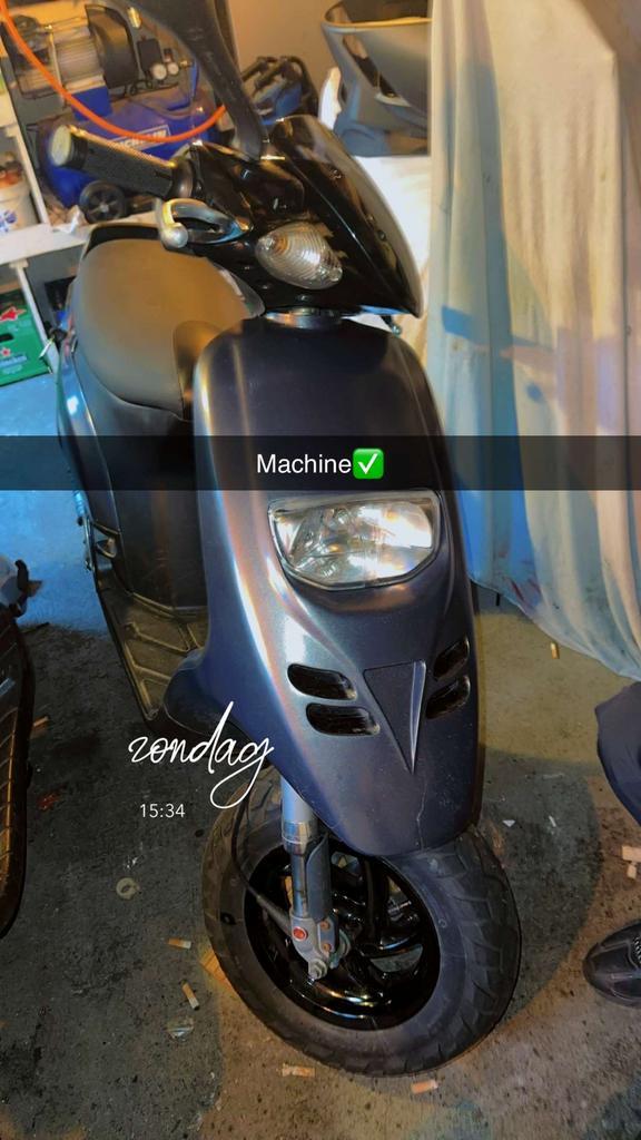 Typhoon 70cc, Fietsen en Brommers, Scooters | Peugeot, Zo goed als nieuw, Overige modellen, Tweetakt, Ophalen