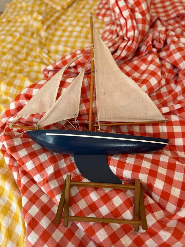 Decoratief houten speelgoed Zeilbootje, Antiek en Kunst, Antiek | Speelgoed, Ophalen