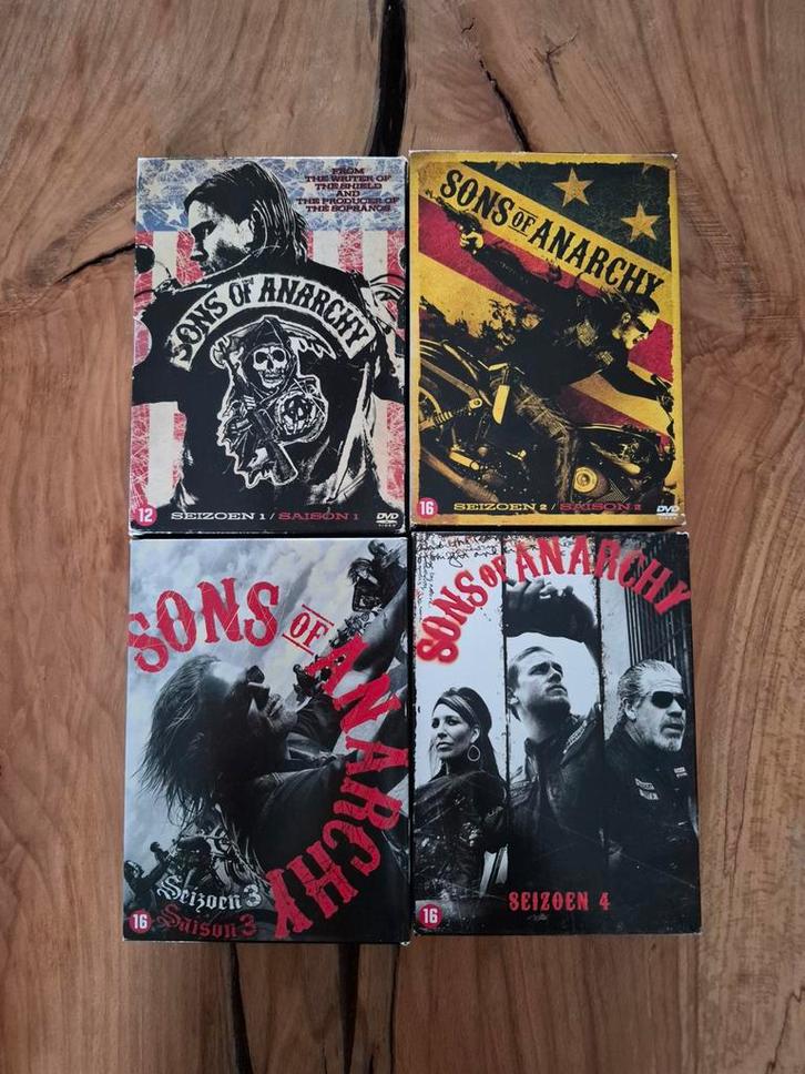 Sons of Anarchy Seizoen 1-4 DVD Boxset, Cd's en Dvd's, Dvd's | Tv en Series, Gebruikt, Actie en Avontuur, Boxset, Vanaf 16 jaar