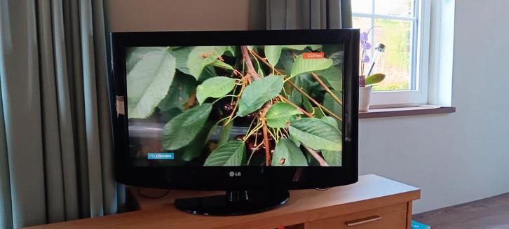 TV'sLG Lcd TV 32LD320 - 32 inch - HD Ready, Audio, Tv en Foto, Televisies, Gebruikt, 100 cm of meer, LG, 50 Hz, Ophalen