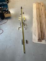 Driepunts sluiting /slot, Ophalen, Gebruikt, IJzer, Slot