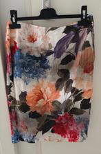 Scarva rokje met bloemen, Kleding | Dames, Rokken, Scarva, Ophalen of Verzenden, Zo goed als nieuw, Knielengte