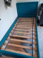 Antiek bed met houtsnijwerk, Huis en Inrichting, Slaapkamer | Bedden, 190 cm of minder, 90 cm, Gebruikt, Eenpersoons
