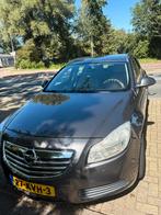 Opel Insignia 1.6 Turbo Ecotec 180pk 2010 Grijs, Auto's, Stof, Beige, 4 cilinders, 179 pk
