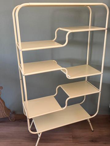 Kwantum Stellingkast wandkast metaal Kleur: zachtgeel beschikbaar voor biedingen