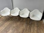 Witte kuipstoel met chromen onderstel, Ophalen, Gebruikt, Wit, Eén