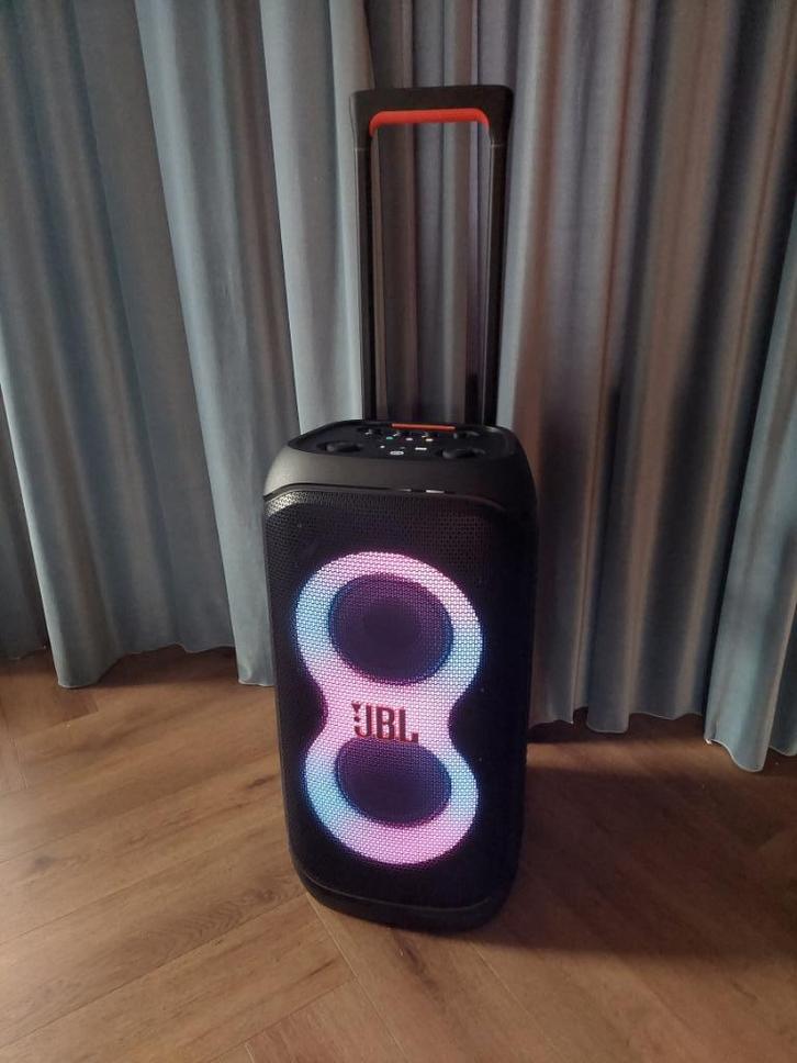 Te huur - JBL Partybox 320 - #geluidsbox - #huren #karaoke, Audio, Tv en Foto, Luidsprekers, Zo goed als nieuw, Overige typen