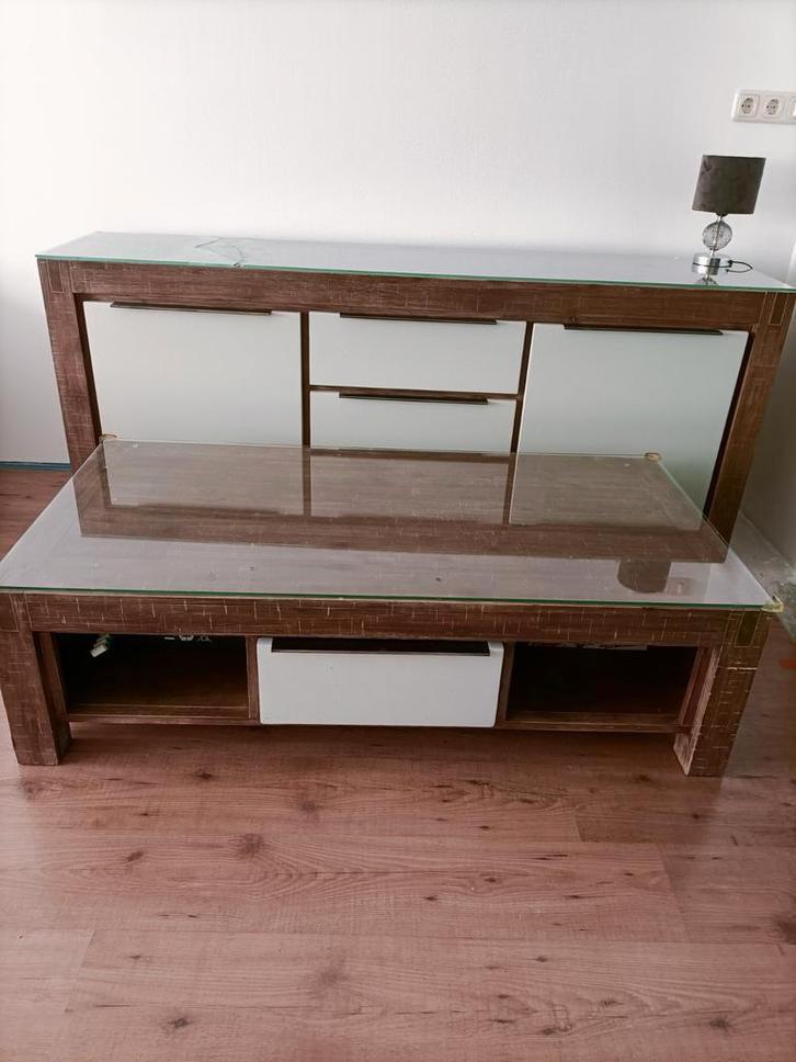 Complete meubel set te koop.Bieden, Huis en Inrichting, Kasten | Dressoirs, Zo goed als nieuw, 150 tot 200 cm, 25 tot 50 cm, Glas
