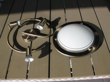 Plafond lamp.