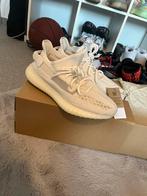 Yeezy 250 v2 bone maat 44 2/3, Ophalen of Verzenden, Yeezy, Wit, Zo goed als nieuw