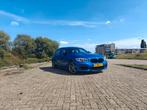 BMW 1-Serie M140i Xdrive Estoril Blauw Eventuri Stage2+, Auto's, BMW, Zwart, Blauw, 340 pk, Vierwielaandrijving