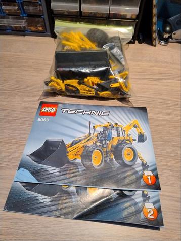 Lego Technic - Backhoe Loader (8069) beschikbaar voor biedingen