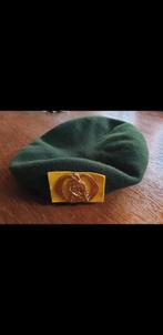 Baret, Verzamelen, Ophalen of Verzenden, Landmacht, Nederland, Helm of Baret