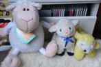 5 knuffelschaapjes: 30, 20, 15, 11 en 4 cm., Ophalen of Verzenden, Zo goed als nieuw, Boerderijdier, Beeldje of Figuurtje