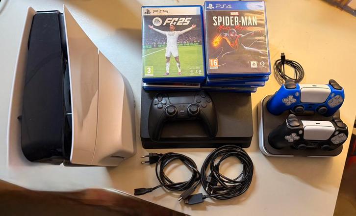 Nette Playstation 5 en Playstaion 4 met spellen en garantie, Spelcomputers en Games, Games | Sony PlayStation 5, Zo goed als nieuw