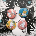 Moomins buttons badges speldjes pin set van 4, Verzenden, Nieuw, Overige onderwerpen, Button