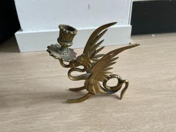 Antieke Chinese messing drakenkandelaar van rond 1900 beschikbaar voor biedingen