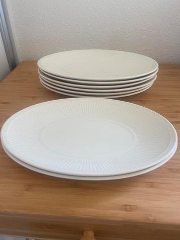 Wedgwood Windsor belegschaaltjes / vleesschaaltjes / bordjes beschikbaar voor biedingen