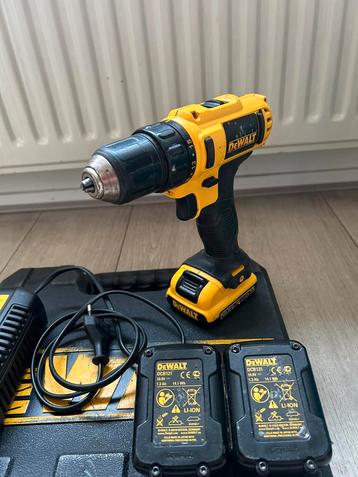 Dewalt Accu Boormachine DCD710 10,8V 3 Li-ion accu’s beschikbaar voor biedingen
