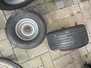 2x band 13 x 6.50 - 6 beschikbaar voor biedingen