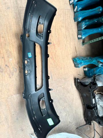 Voorbumper Toyota Yaris (2003-2005) beschikbaar voor biedingen