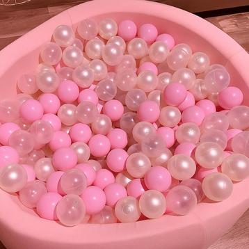 Roze Ballenbak met roze Ballen Mix beschikbaar voor biedingen