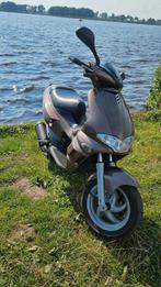 Gilera runner 180cc brom, Fietsen en Brommers, Scooters | Piaggio, Ophalen of Verzenden, Zo goed als nieuw, Tweetakt, Overige modellen