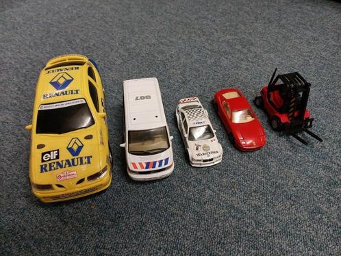 Lotje wat oudere speelgoedauto's (w.o. Renault Megane e.a.), Kinderen en Baby's, Speelgoed | Speelgoedvoertuigen, Zo goed als nieuw