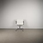 48x Vitra Eames EA 108 Stoel Wit Leer – Chroom, Niet ingevuld, Wit, Niet ingevuld, Ophalen of Verzenden