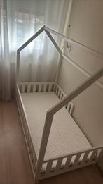 Prenatal vloerbed, Kinderen en Baby's, Kinderkamer | Bedden, Ophalen of Verzenden, Zo goed als nieuw, Minder dan 140 cm, Matras