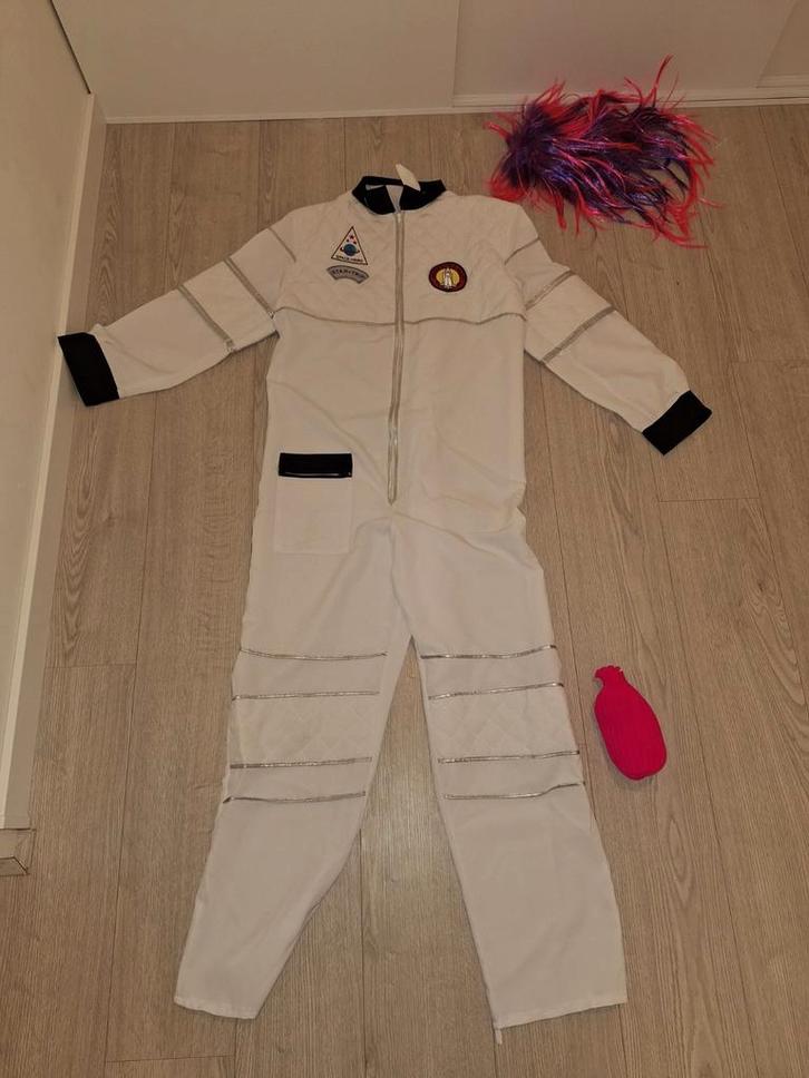 Diverse pakken carnaval - cowboy - astronaut - brandweer, Kleding | Heren, Carnavalskleding en Feestkleding, Overige maten, Ophalen of Verzenden