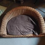 Rieten hondenmand, Ophalen, Zo goed als nieuw, Riet