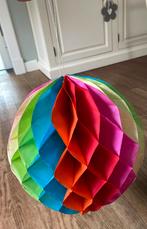 3 regenboog pompons, Ophalen of Verzenden, Zo goed als nieuw, Versiering