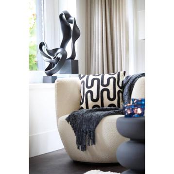 Light & Living Designer Ornament Najac Zwart 21.5x15x69.5 cm beschikbaar voor biedingen